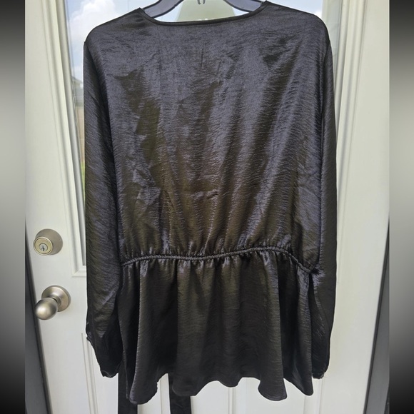 Lane Bryant Black Wrap Satin Blouse 20 Plus Long Sleeve Women Side Tie Normcore - Picture 10 of 11
